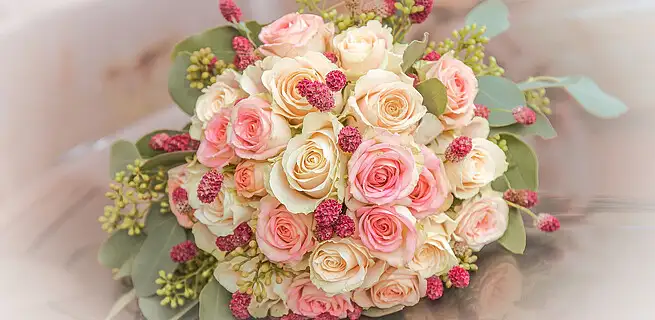 Naučte se vázat kytice jako profesionál - KvětinyOnline