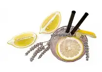 Na jakých květinách si pochutnáte a kterým se raději vyhnout?