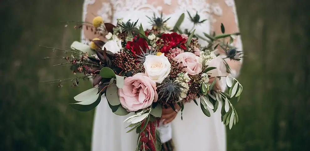Objevte krásu svatební kytice v boho stylu | KvětinyOnline